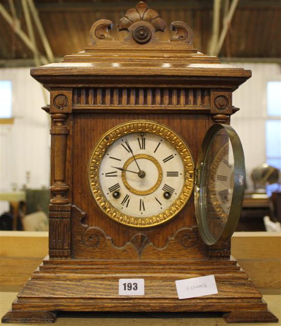 Oak mantel clock(-)